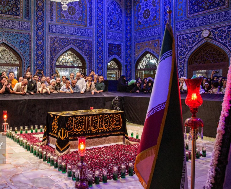 ایران بیدار: 🔴بازدید بسیجیان مشهد از اثر هنری نتانیاهو.‌