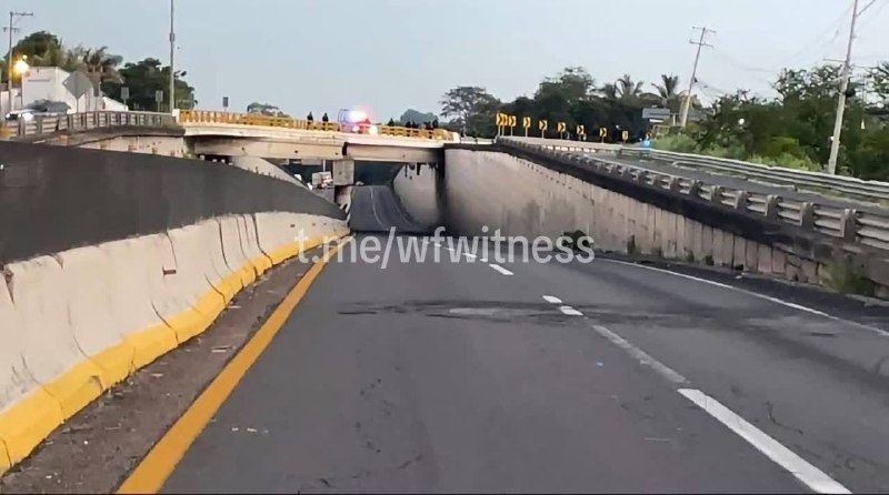 🇲🇽 גרפיקה: כרזת נרקו הקשורה לכאורה ל-CJNG נמצאה בנירית לצד שתי גופות שנתלו על פי הדיווחים בזירה.
