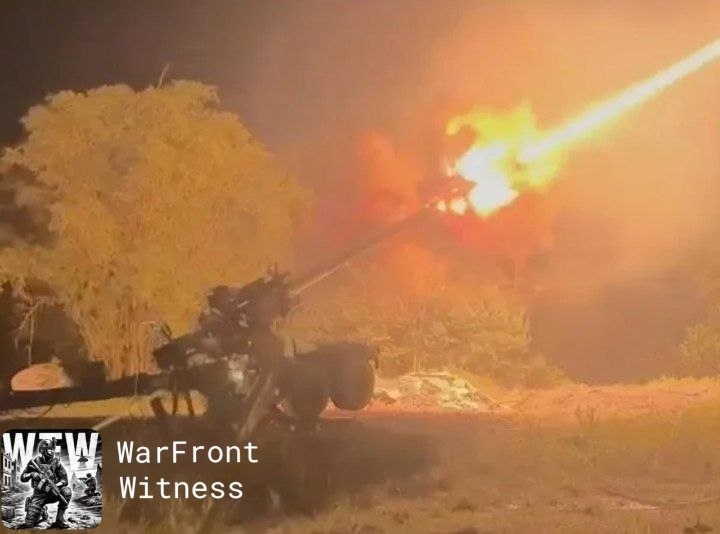 The military and space forces of Colombia carried out an air strike using Kafir and Super Tucano aircraft against a rebel camp of the 33rd FARC front in Cattombo, Norte de Santander. Several bodies have reportedly been recovered while verification efforts are ongoing.