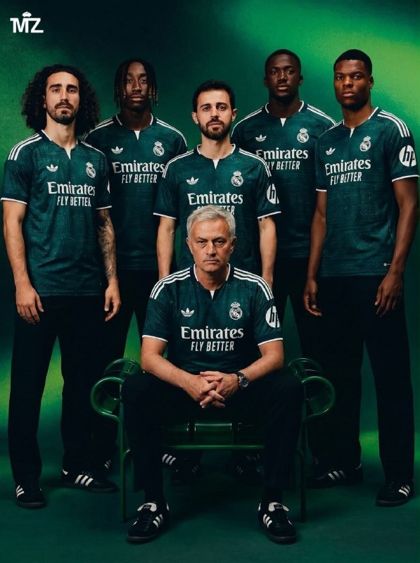 رئال مادرید | Real Madrid C.F: 🇪🇸✔️ مورینیو هفته‌ی آینده در کنار تمامی خرید های این فصل معارفه میشه. 🤍🆔 @RealMadridFans🇪🇸| @RealMadridTweet | #mt