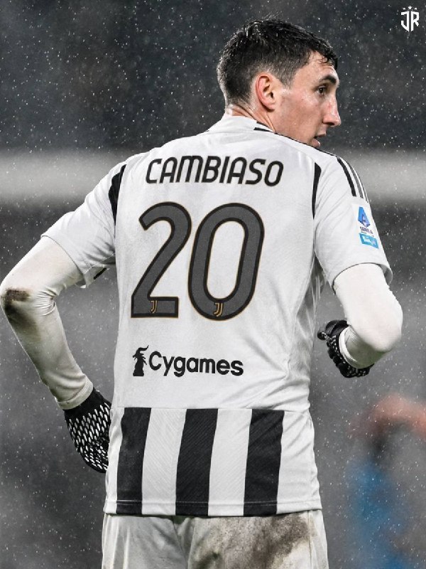 Juventus.iR: آندره‌آ کامبیاسو شماره پیراهنش را تغییر داد.او پیش از این شماره ۲۷ را بر تن می‌کرد و حالا با شماره ۲۰ برای یوونتوس بازی 