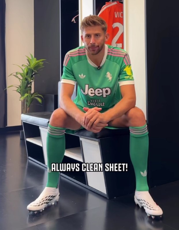 Juventus.iR: گوگلیلمو ویکاریو: «بهترین ویژگی من بهعنوان دروازهبان؟ واکنشهای سریع. ⚡️مهار پنالتی در دقیقه آخر یا کلینشیت؟همیشه کلی