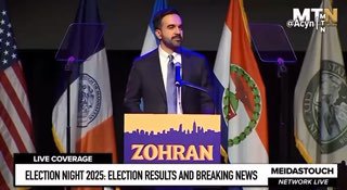 可惜马姆达尼不是美国出生的，当不了总统。马姆达尼：“川普，既然我知道你在收看，我送你四个字：调大声音。纽约仍将是一座移民城市，一座由移民建设、由移民驱动的城市。而从今晚起，它将由一位移民领导。所以，川普总统，听好了：要想对付我们中的任何一个人，你必须先过我们所有人这一关。”