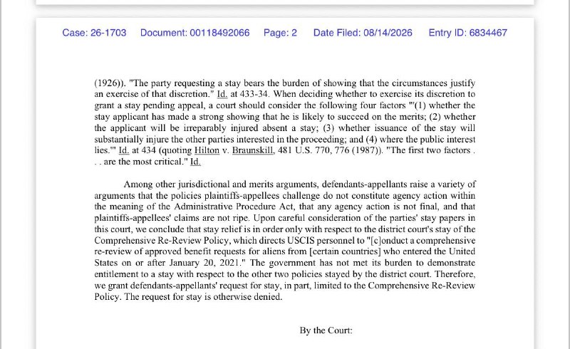 Trump BAN: 🚨دادگاه استیناف درخواست دولت برای احیای گسترده تعلیق پردازش درخواست‌های مهاجرتی را رد کرد؛ تنها بازبینی پرونده‌های قبلاً