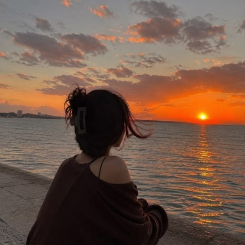 دلنوشته🥀پروفایل🥀پسرانه🥀دخترانه: 𝐆𝐢𝐫𝐥𝐆𝐢𝐫𝐥