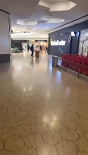 שני הרוגים ופצוע בירי בקניון 'פיירליין' בדירבורן