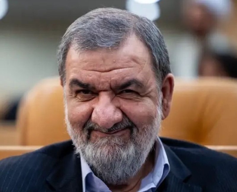 [ مدیا مردم ]: 🔴محسن رضایی: مردم تو خانه‌ها و محله ها شروع به تولید محصولات مورد نیاز جامعه کنن که داریم امریکارو تحریم میکنیم.❤️ • @Me