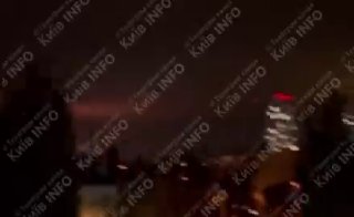 מתקפת טילים מאסיבית בוצעה על קייב והדנייפר. הם כותבים ש-6 זירקונים מעורבים בקייב. אולי גשר דרניצקי היה מותקף