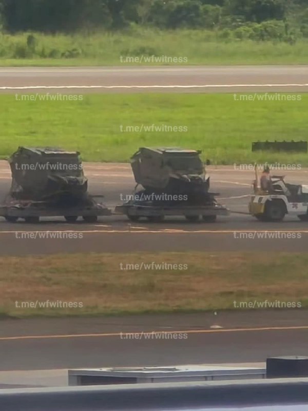 The photos also show Salvadoran Armed Forces armored vehicles and Mexican-made Yago tactical vehicles being loaded onto US aircraft at the Monsignor Oscar Arnulfo Romero International Airport in Comalpa, El Salvador.