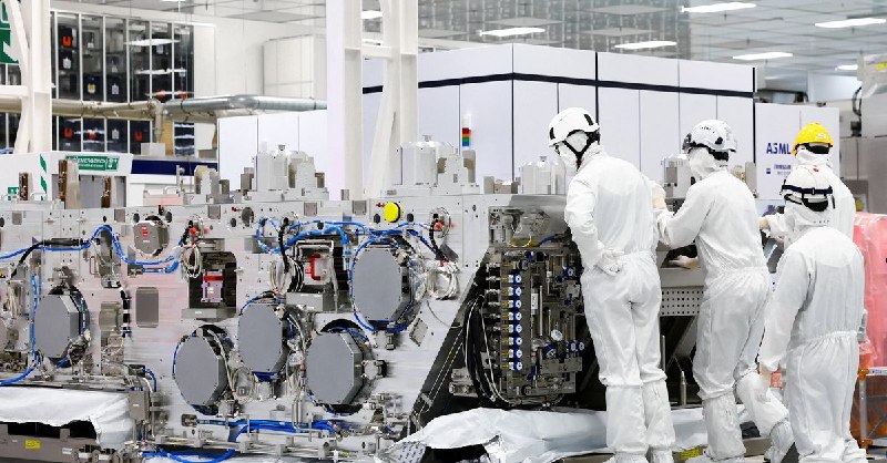 ASML 与台积电推进 High NA EUV 升级，12 英寸光掩模计划落地
