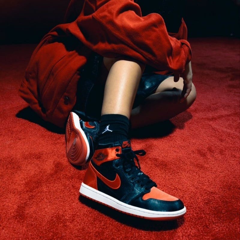 Imagem Tênis Air Jordan 1 High OG “Satin Bred”