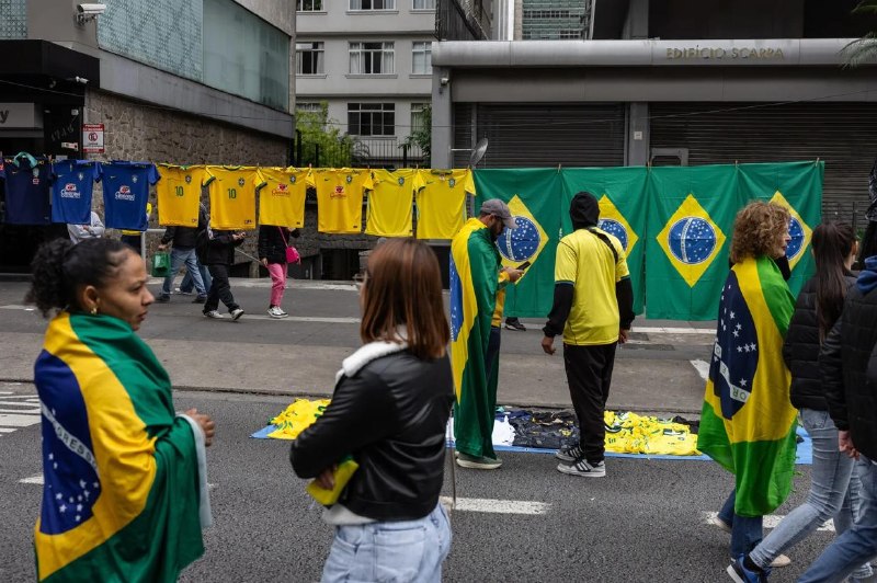 ️🇧🇷🇺🇸🇦🇺בלומברג: ארה"ב ואוסטרליה השביתו את השירותים הקונסולריים בברזיל עקב דאגות ביטחוניות בזמן שהמדינה תצא לקלפיות ביום ראשון הקרוב לבחירות כלליות.