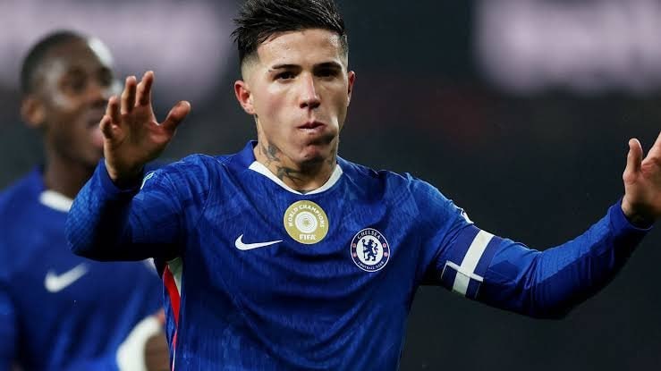 CHELSEA CF: دیوید اورنشتین، د اتلتیکمنچسترسیتی واقعاً انزو فرناندز را می‌خواهد و این انتقال ممکن است اما چلسی تنها زمانی او را می‌فر