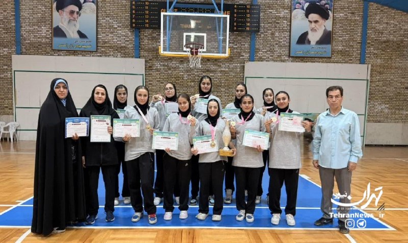 آژانس خبری رکنا | Rokna NEWS Agency: 🔶 تیم بسکتبال شهرستان‌های استان تهران قهرمان کشور شد تیم بسکتبال شهرستان‌های استان تهران به مربیگری زهرا شمس، مربی پرافت