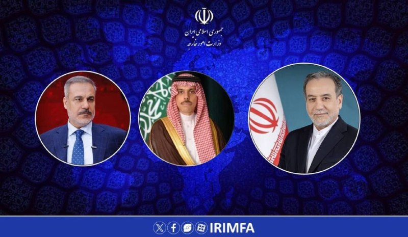 اتاق خبر: گفتگوی تلفنی وزیر امور خارجه کشورمان با وزرای امور خارجه عربستان و ترکیه🔹 سید عباس عراقچی وزیر امور خارجه جمهوری اسلامی 