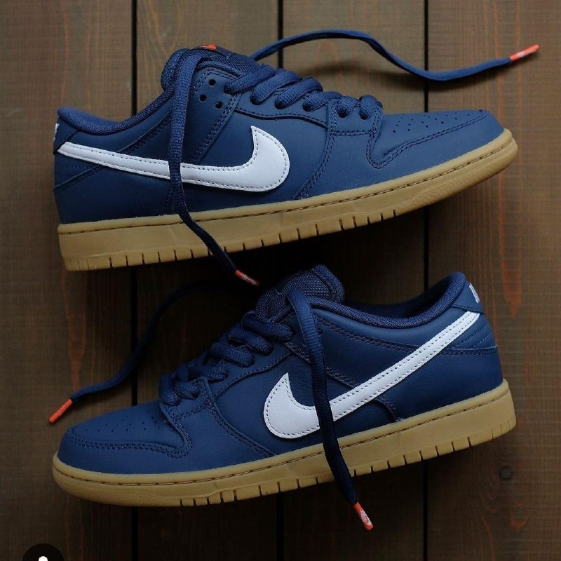 Imagem Tênis SB Dunk Low Pro “Navy Gum”