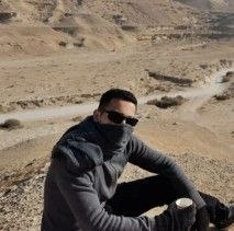 תצלום של גבר מצרי לכאורה בסיני לפני שחצה לכאורה את גבול ישראל מוקדם יותר היום. האיש שצילם את התמונה אמר שהא…