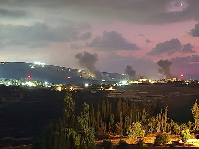 〰️🏴 שלוש תקיפות אוויריות של חיל האוויר בוצעו לפני מספר דקות נגד אזור אל-מנסורי בדרום לבנון.