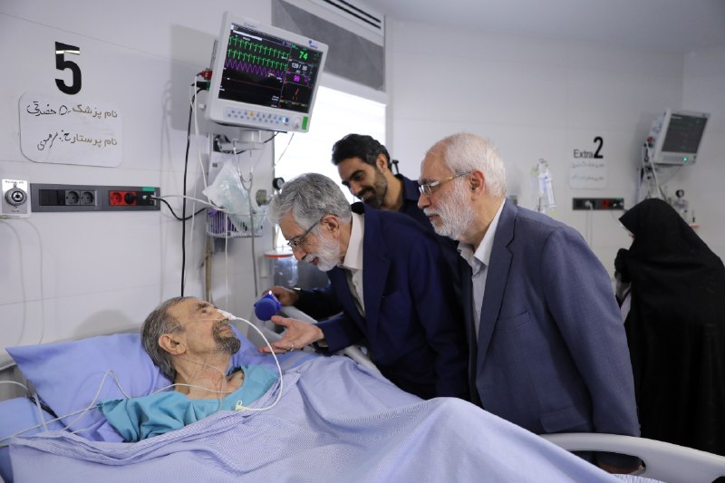 📸 ביקורם של נציגי המנהיג העליון של המהפכה מסייד עלי מוסווי גרמרודי, הדמות המתמשכת של השירה והספרות