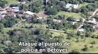 ️🇨🇴 ה-ELN פרסם צילומי וידיאו של הפיגוע בתחנת המשטרה בטויאס בטאמה, מחלקת אראוקה, שהותיר שני שוטרים ואזרח א…