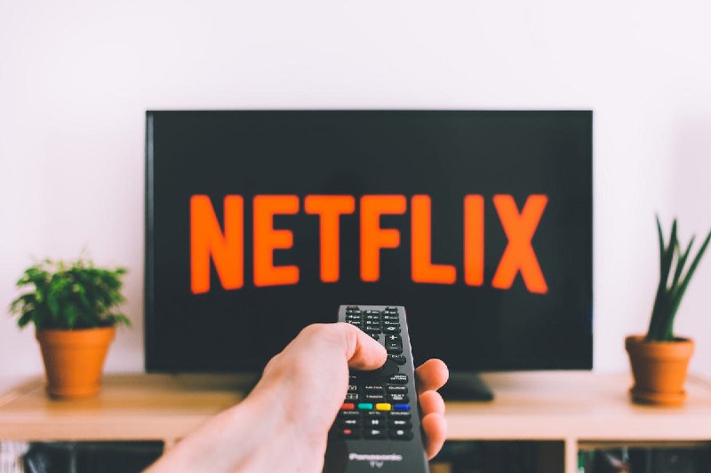 #电影 #网站🎞 NextFlick - 随机播放电影预告片网站随机播放电影预告片，可以快速了解一部电影，遇见好片子