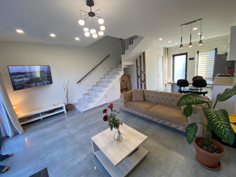 Продается коттедж с участком. У моря. Собственник.