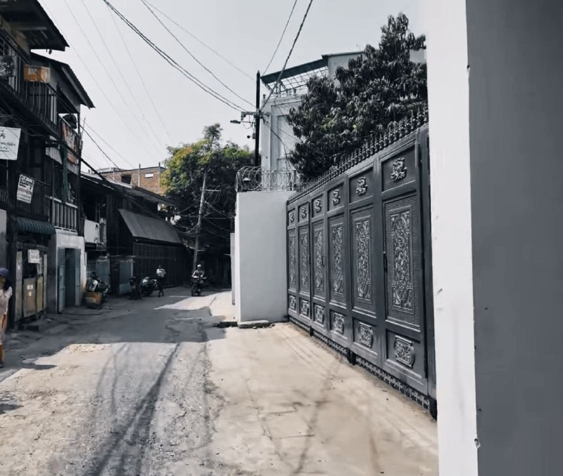 东南亚华人大事件：胆大不退反进 公司在9月份陆续招聘了30几名新员工又开启了第五个新部配图