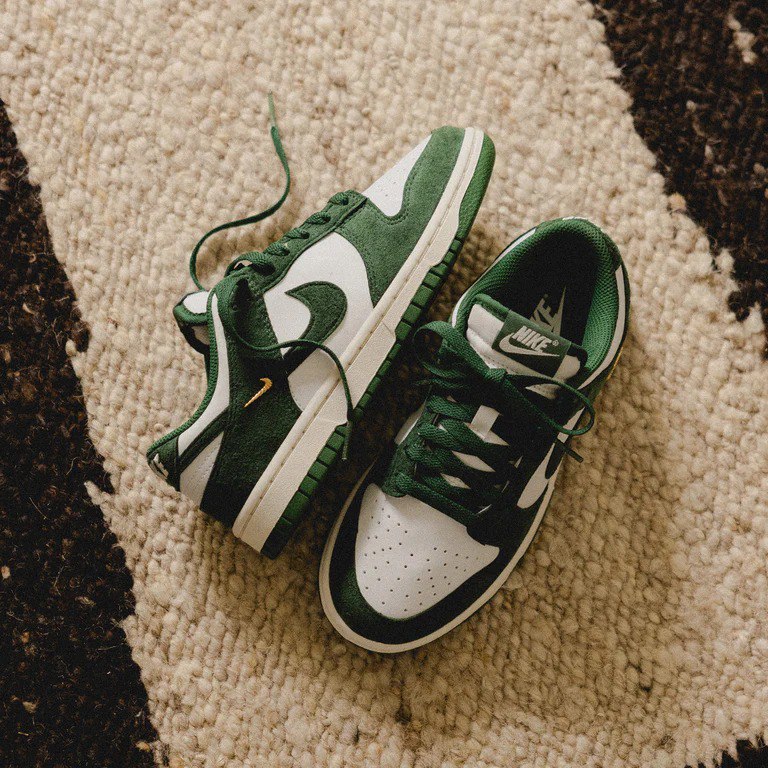 Imagem Tênis Dunk Low “Mini Swoosh” (3 cores)