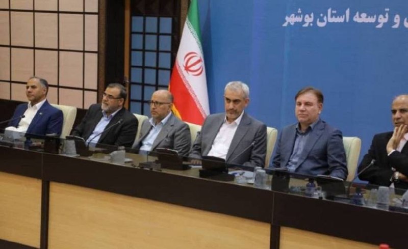 هم‌میهن: تشکر ویژه وزیر امور اقتصادی و دارایی از بانک تجارت به عنوان تامین کننده اصلی بازسازی فازهای ۴ و ۵ پالایشگاه سوم پارس جنو