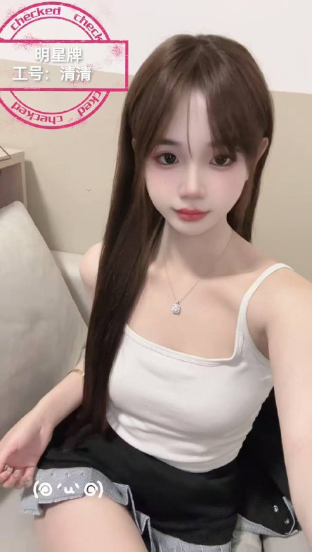 这两个像不像两姐妹这两个像不像两姐妹