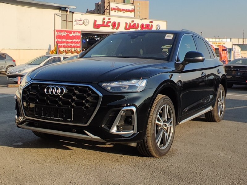 Khodrobank: ⭕️ دبیر انجمن واردکنندگان خودرو: قانون واردات خودروهای کارکرده وجود دارد، اما اجرایی نشده است▪️ مهدی دادفر، دبیر انجمن و