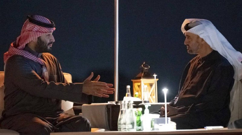 ️🇦🇪🇸🇦🇾🇪🇸🇩 MEE: נשיא איחוד האמירויות, שייח' מוחמד בן זאיד, שלח מכתב בכתב יד ישירות למלך סעודיה סלמאן…