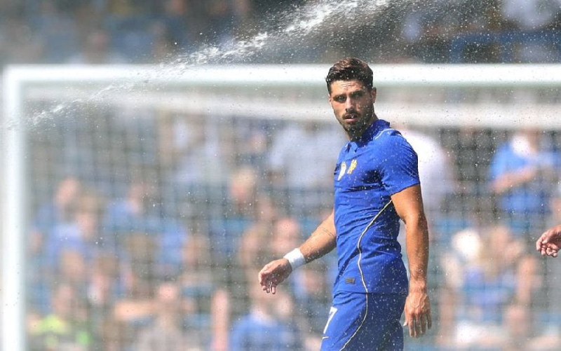 CHELSEA CF: کیِران گیل، دیلی میلتایید شد، چلسی برای فروش دائمی پدرو نتو نزدیک به ۱۰۰ میلیون پوند میخواهدعلاقه الهلال به جذب پدرو نت