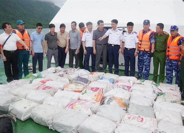 东南亚抓捕遣返线索：越南破获史上最大海上毒品案 查获1.16吨氯胺酮 越南警方 海岸警卫配图