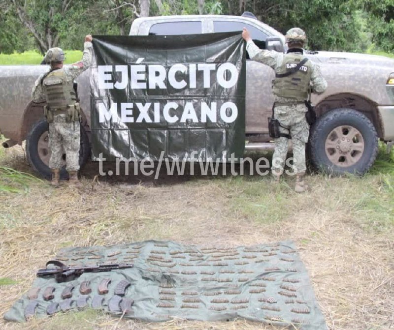 ️🇲🇽 אנשי צבא מקסיקו איתרו איסוף במהלך סיורים ב-ejido La Campana, Escuinapa, Sinaloa, ומצאו 27 מטעני חבלה…