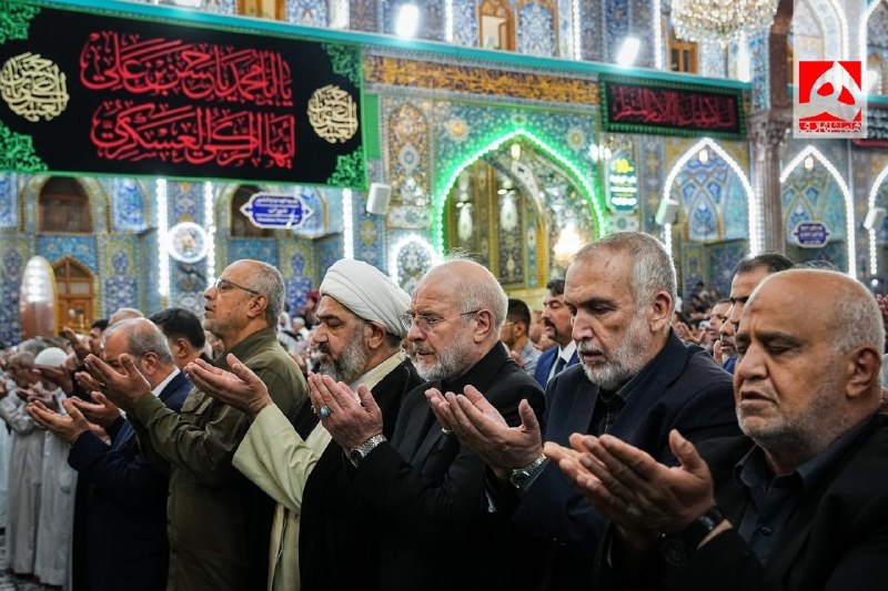 همشهری: 📷حضور قالیباف در نماز جماعت مغرب و عشاء حرم مطهر امام حسین(ع) - کربلای معلی@HamshahriNews