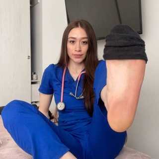 Telegram profile photo for Feet world 🌎