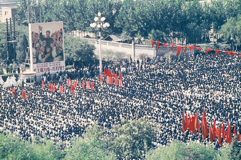 北京，1966，国庆节 source北京，1966，国庆节 source