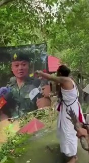 柬埔寨 法师 开坛作法抵御泰国的进攻柬埔寨 金边 年轻人 #游行 反对 战争 #抗议#泰柬战争 #迷信 ☸️TG推荐群组频道 🚷骗钱畜生曝光💰看广告赚钱 🈲全网开车推荐✅USDT转账只需0.1trx ✅💎 【8.cc】U投领导者 入款笔笔加赠3%