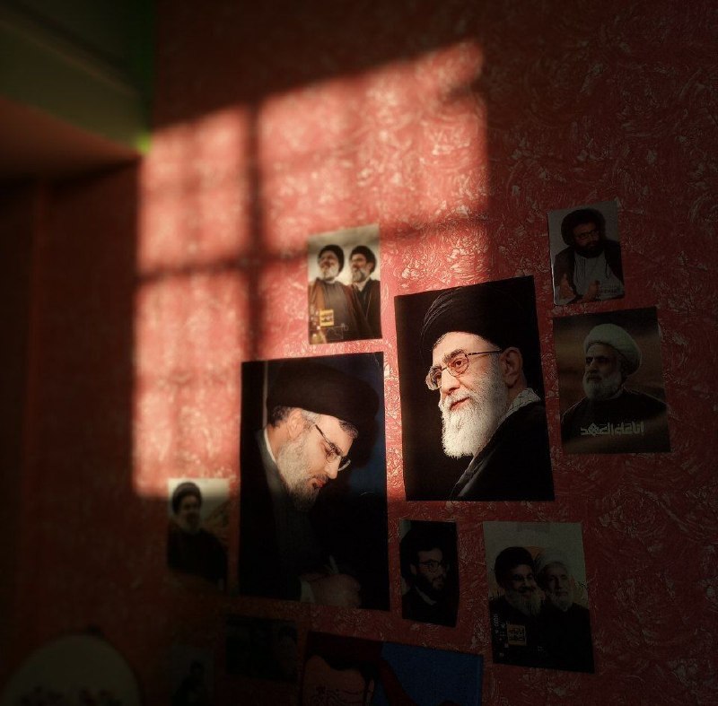 🌷قرآن-احادیث-زندگی🌷: رسول ختمی(ص)فرمودند که هنگام یاد کردن صالحین، رحمت نازل می‌شود...